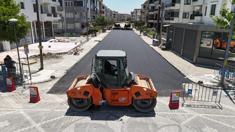 1-1-1-755x425 ALTIEYLÜL’DE ASFALT MESAİSİ ARALIKSIZ SÜRÜYOR