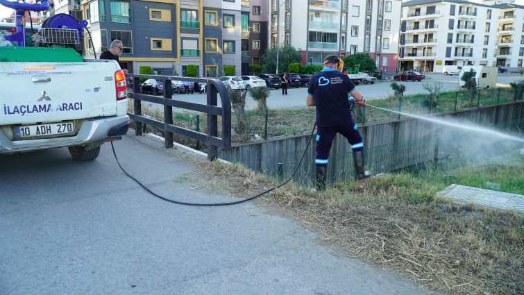 balikesirde_vektorle_mucadelede_tam_zamanli_mesai_10-755x425 BALIKESİR'DE VEKTÖREL MÜCADELE ARALIKSIZ 1 YILDIR SÜRÜYOR