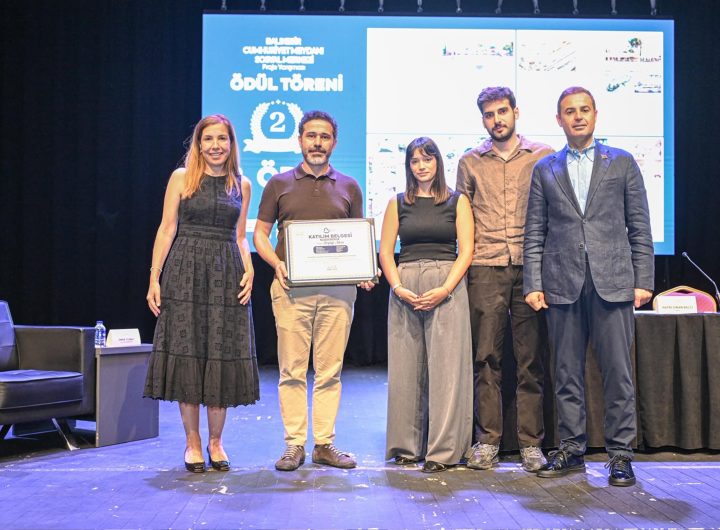 Cumhuriyet meydani sosyal merkezi proje yarismasinda oduller sahiplerini buldu