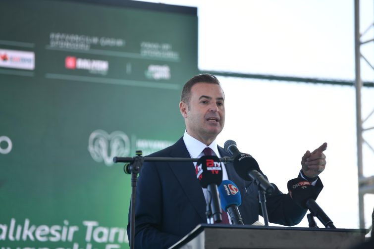 3.Balikesir-Tarim-ve-Hayvancilik-Fuari-kapilarini-acti-5-755x503 3.Balıkesir Tarım ve Hayvancılık Fuarı kapılarını açtı