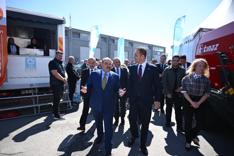 3.Balikesir-Tarim-ve-Hayvancilik-Fuari-kapilarini-acti-6-755x503 3.Balıkesir Tarım ve Hayvancılık Fuarı kapılarını açtı