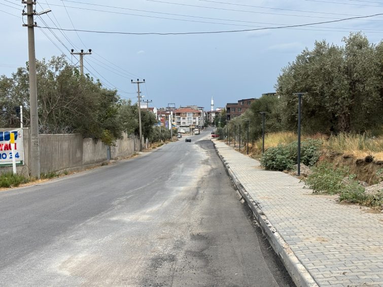 WhatsApp-Image-2026-09-22-at-14.33.41-3-755x566 Edremit’te öğrencilerin ulaşımını kolaylaştıran çalışma