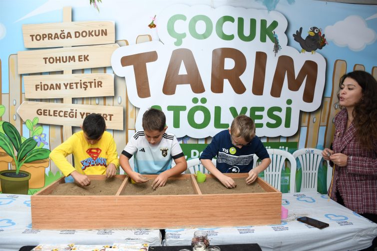 tarim_ve_hayvancilik_fuari_sehrin_uretim_gucunu_dunyaya_tanitti_10-755x503 Tarım ve Hayvancılık Fuarı Şehrin Üretim Gücünü Dünyaya Tanıttı