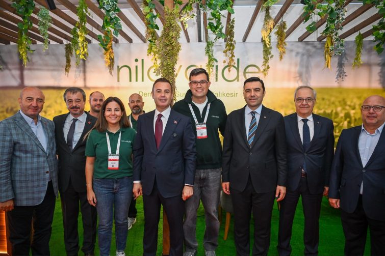 tarim_ve_hayvancilik_fuari_sehrin_uretim_gucunu_dunyaya_tanitti_5-755x503 Tarım ve Hayvancılık Fuarı Şehrin Üretim Gücünü Dünyaya Tanıttı