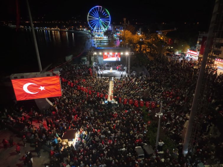 photo_6_2026-10-26_14-36-40-755x566 Edremit’te Cumhuriyet Bayramı coşkuyla kutlanacak